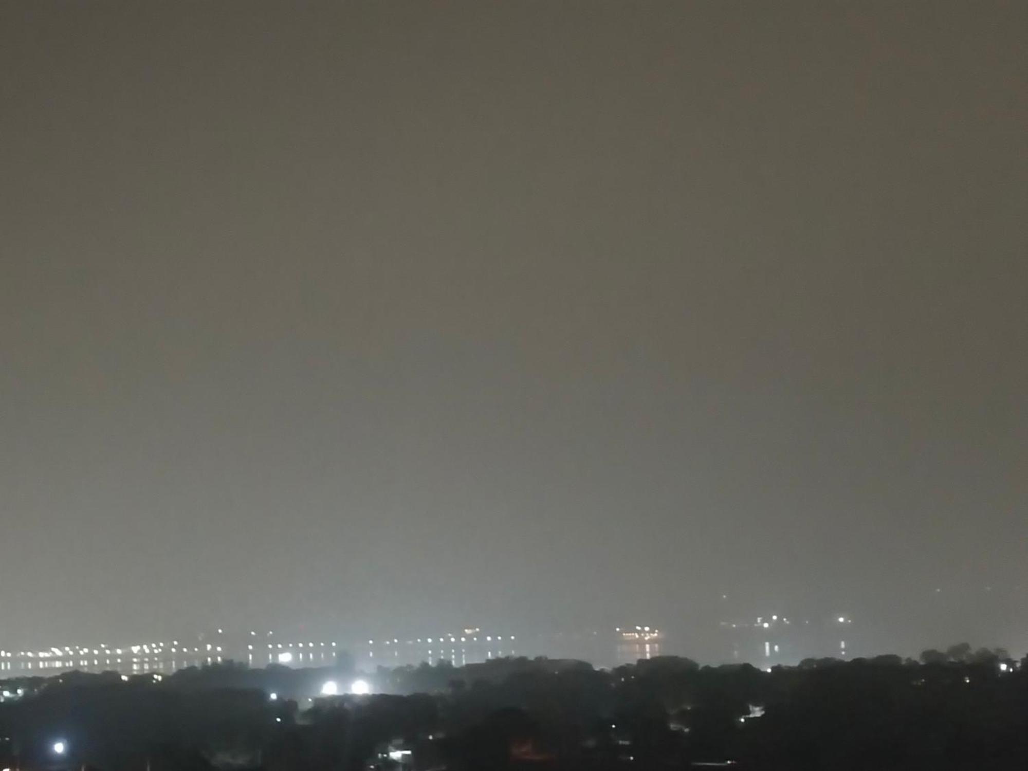Omaxe Hi Tech City Infront Of Triveni Sangam River Giri Homestay Prayagraj Exterior foto