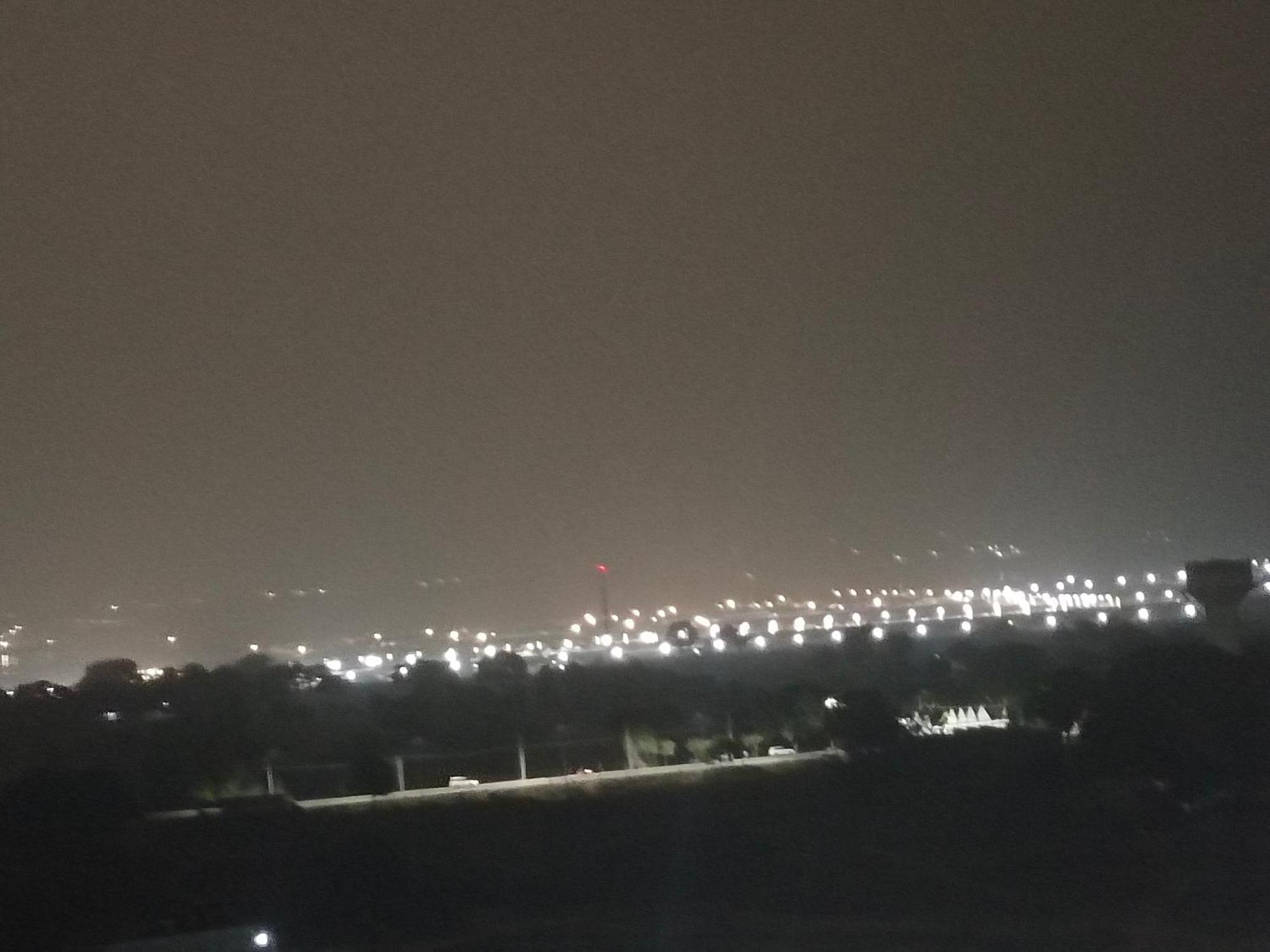 Omaxe Hi Tech City Infront Of Triveni Sangam River Giri Homestay Prayagraj Exterior foto