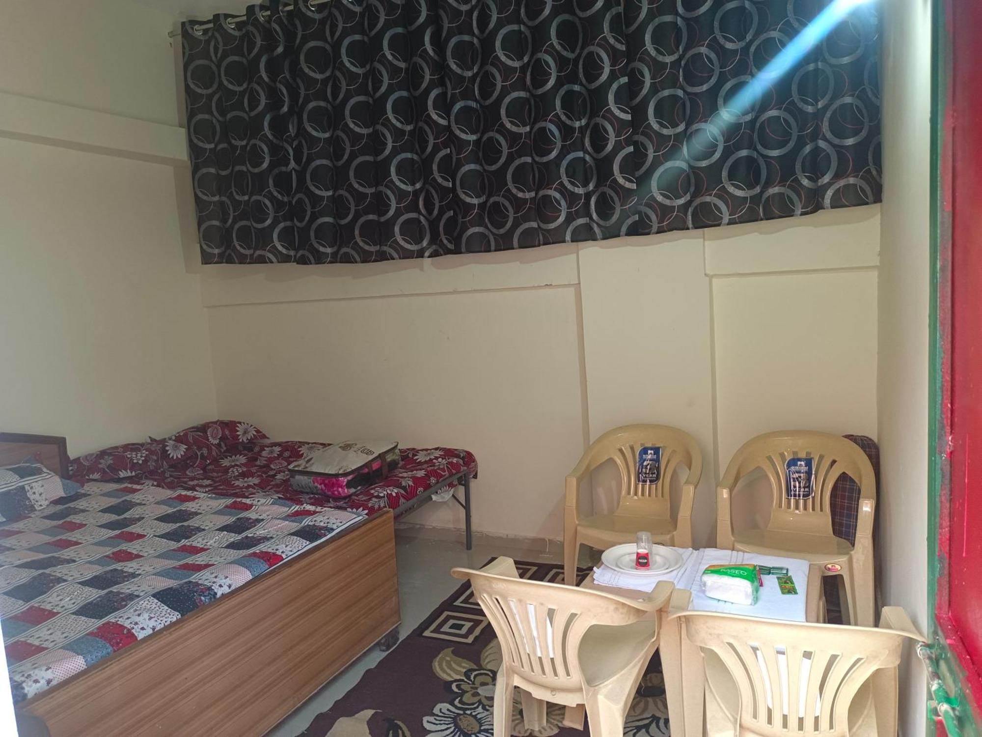Omaxe Hi Tech City Infront Of Triveni Sangam River Giri Homestay Prayagraj Exterior foto