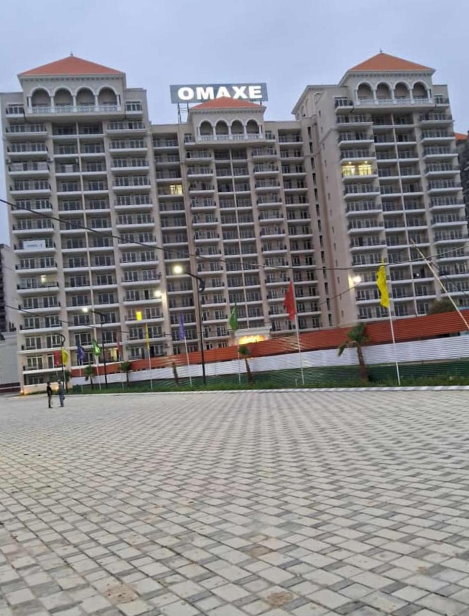 Omaxe Hi Tech City Infront Of Triveni Sangam River Giri Homestay Prayagraj Exterior foto