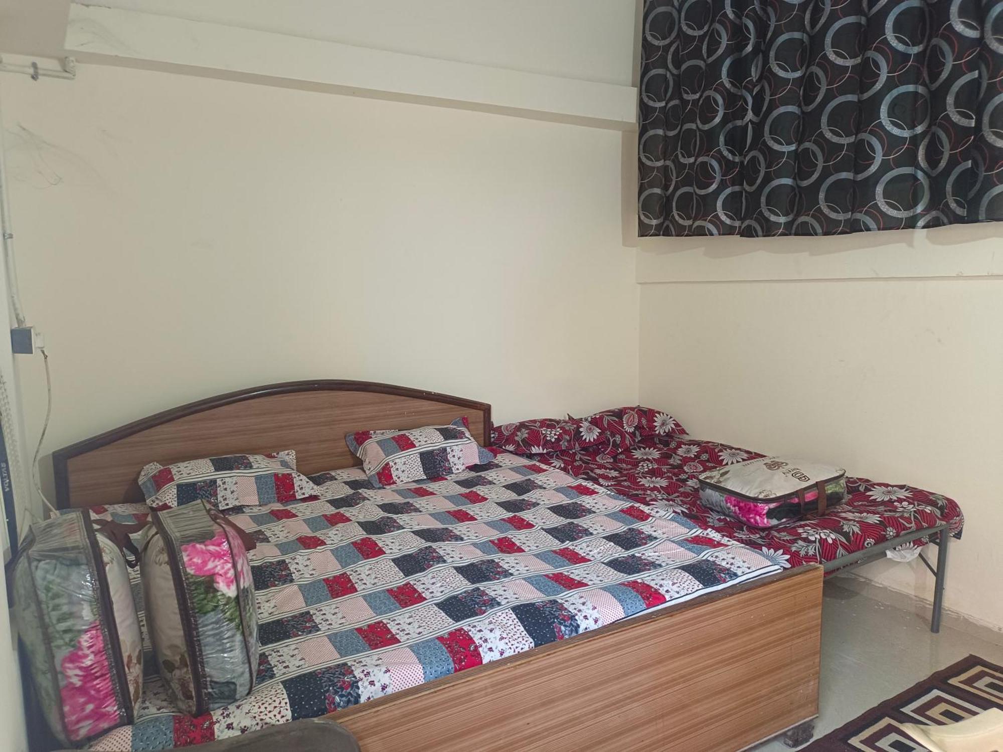 Omaxe Hi Tech City Infront Of Triveni Sangam River Giri Homestay Prayagraj Exterior foto